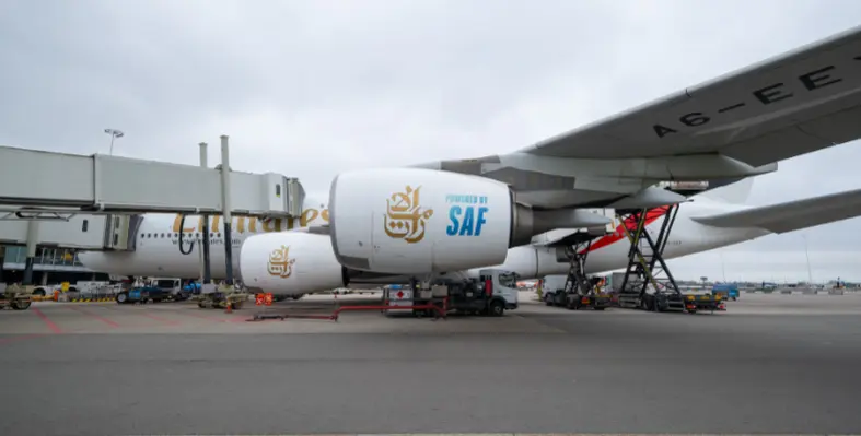 SAF can be seamlessly incorporated into existing jet engines and airport infrastructure. 